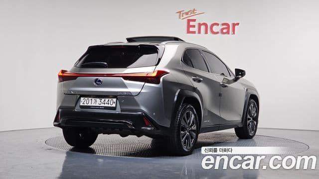 Lexus UX250h 2.0 F-Sport 2WD, 2022 2