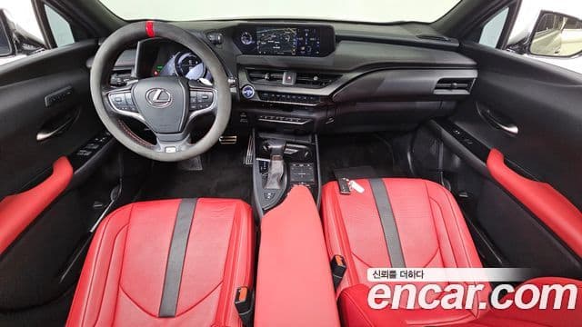 Lexus UX250h 2.0 F-Sport 2WD, 2022 7