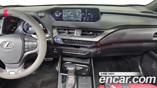 Lexus UX250h 2.0 F-Sport 2WD, 2022 14