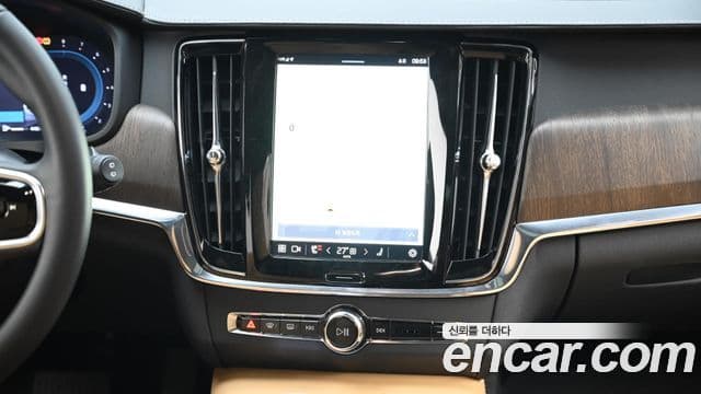 Volvo V90 Cross Country B5 Ultra AWD, 2024 14