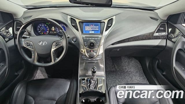 Hyundai Grandeur HG Modern, 2013 7