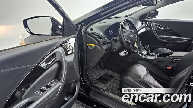 Hyundai Grandeur HG Modern, 2013 11