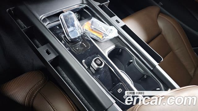 Volvo XC60 2세대 B6 Inscription, 2022 9