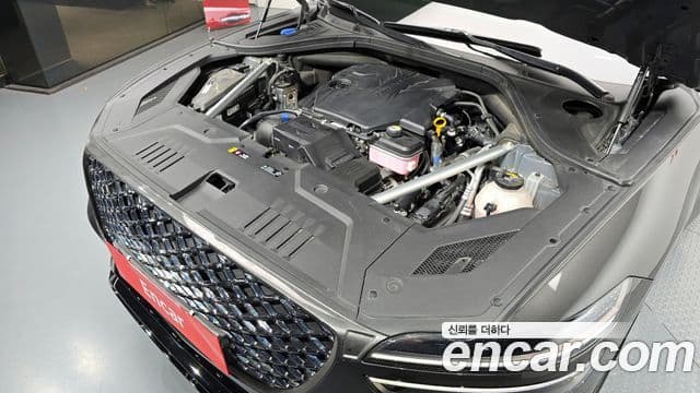 Genesis GV70, 2024 6