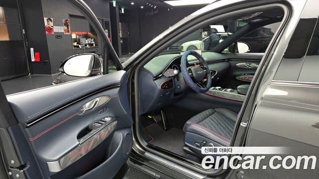 Genesis GV70, 2024 10