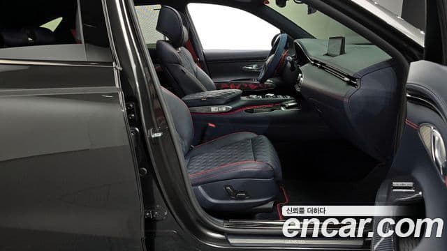 Genesis GV70, 2024 11