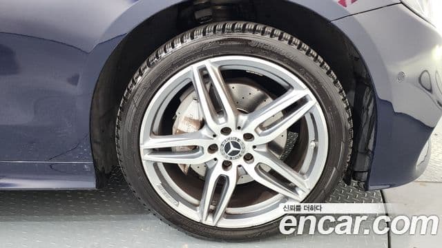 Mercedes-Benz E-класс W213 E220d купе, 2018 все фото