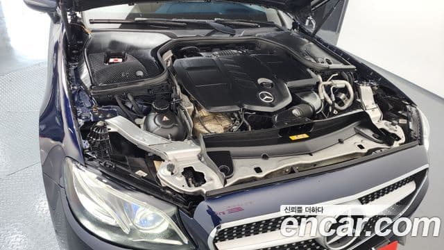 Mercedes-Benz E-класс W213 E220d купе, 2018 6