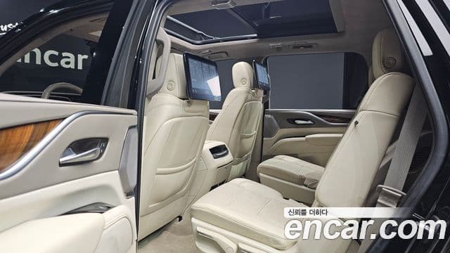Cadillac Escalade 5세대 Sport Platinum, 2021 12