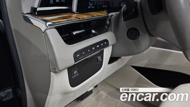 Cadillac Escalade 5세대 Sport Platinum, 2021 16