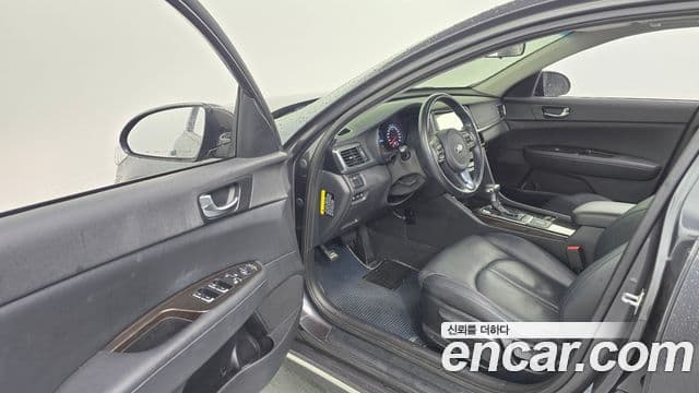 Kia K5 2세대 Luxury, 2016 10