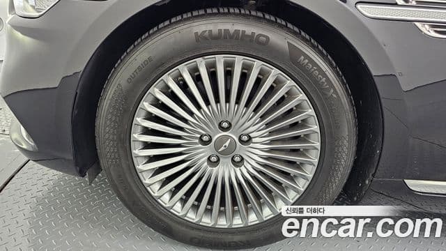 Genesis G90 Luxury, 2019 все фото