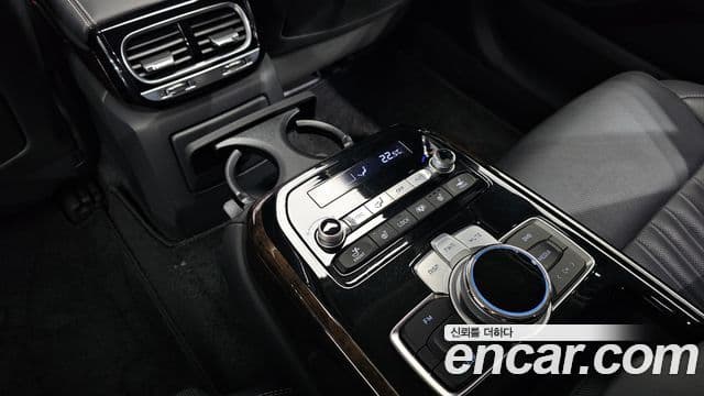 Genesis G90 Luxury, 2019 17