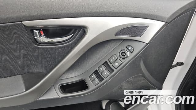 Hyundai Avante MD Premier, 2012 17