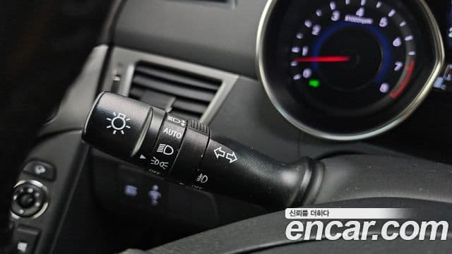 Hyundai Avante MD Premier, 2012 18