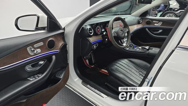 Mercedes-Benz E-класс W213 Exclusive, 2017 11