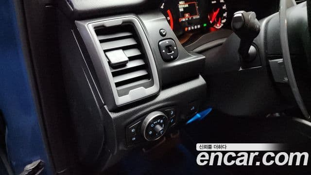 Ford 레인저 3세대 Raptor, 2022 18