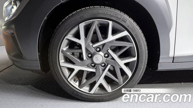 Hyundai The / новый New Kona гибрид Inspiration, 2021 все фото