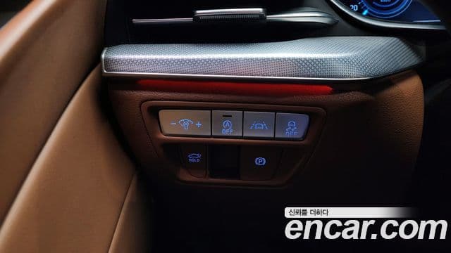 Genesis G80 (RG3) бензин 2.5 турбо AWD, 2021 17