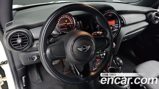 Mini Cooper 3세대, 2014 13