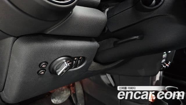 Mini Cooper 3세대, 2014 18