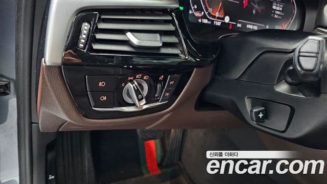 BMW 5시리즈 (G30) 530i Luxury Plus, 2020 16