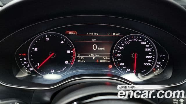 Audi New A6 C7, 2015 8