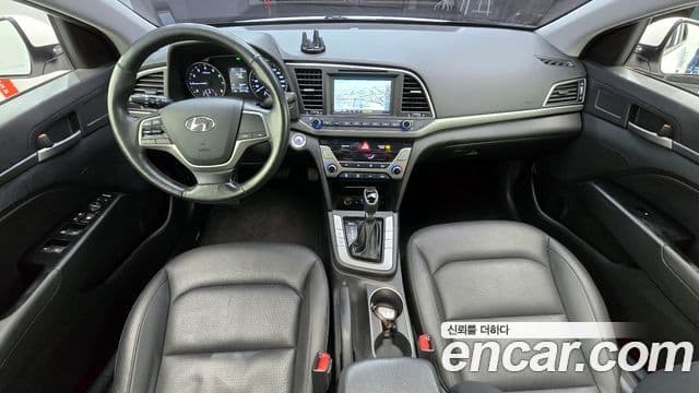 Hyundai Avante AD Special, 2016 7