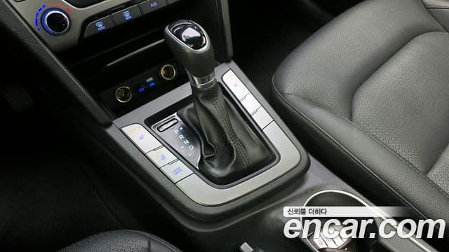 Hyundai Avante AD Special, 2016 9