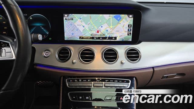 Mercedes-Benz E-класс W213 Avantgarde, 2021 14