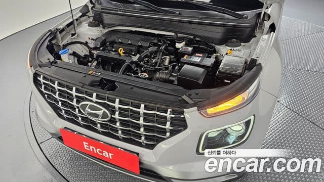 Hyundai Venue Premium, 2024 6