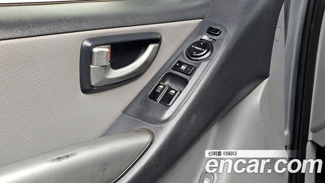 Hyundai Grand Starex CVX Luxury, 2013 14