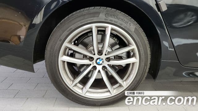 BMW 5시리즈 (G30) 520d M Sport Plus, 2017 все фото