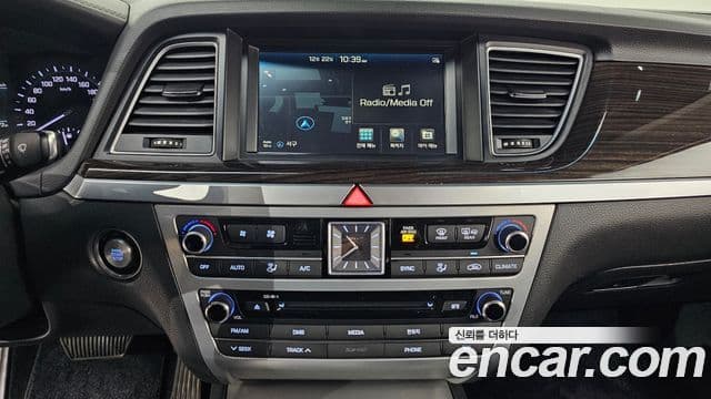 Genesis G80 Luxury, 2017 15