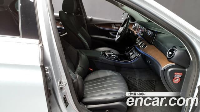Mercedes-Benz E-класс W213 Exclusive, 2019 11