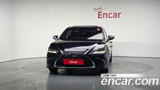 Lexus ES300h 7세대 Executive, 2021 3