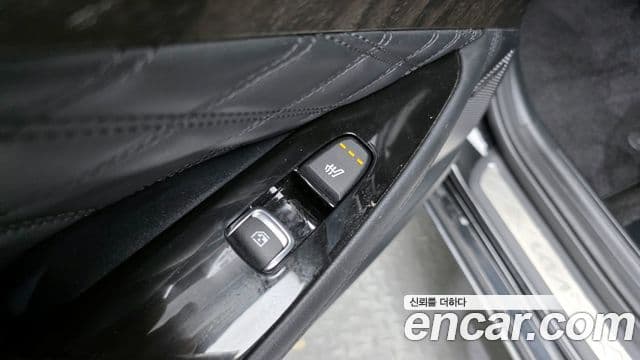 Kia K8 гибрид Signature, 2022 18