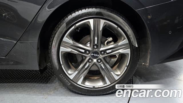 Kia K5 гибрид 3세대 Signature, 2023 все фото