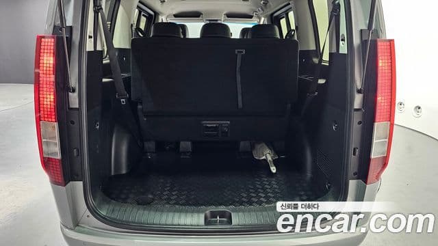 Hyundai Staria Modern, 2023 20