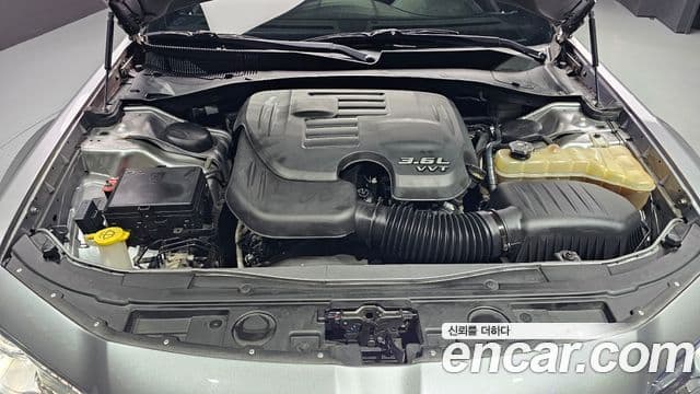 크라이슬러 The / новый New 300C, 2015 6