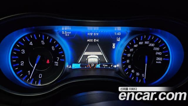 크라이슬러 The / новый New 300C, 2015 8