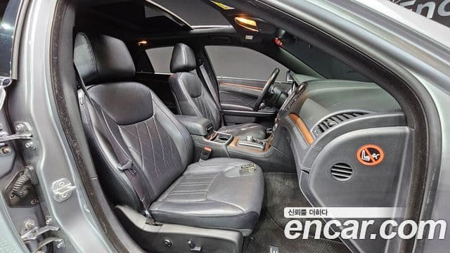 크라이슬러 The / новый New 300C, 2015 10