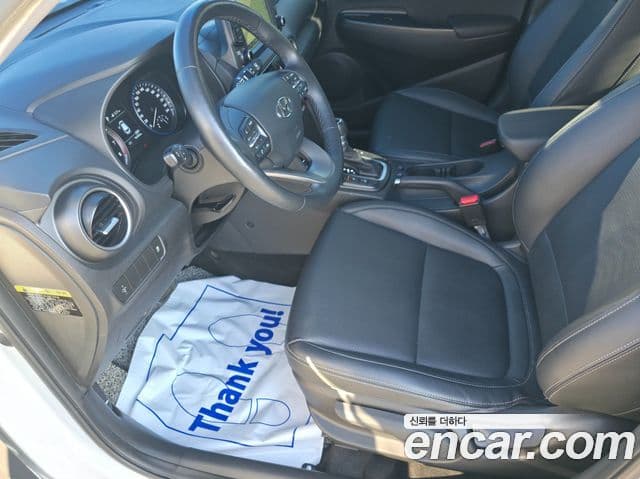 Hyundai Kona Modern Art, 2018 13