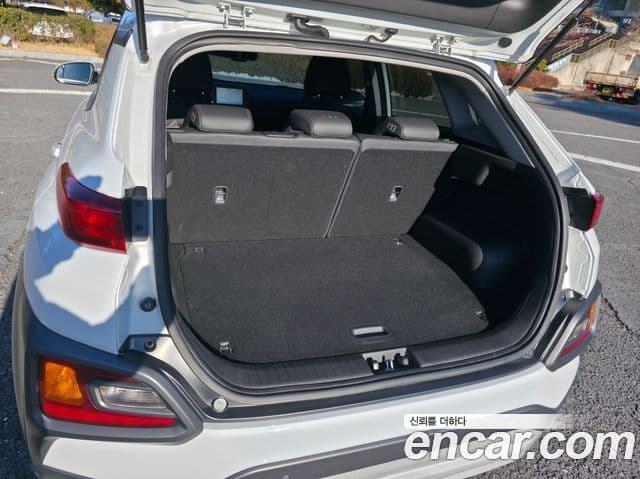 Hyundai Kona Modern Art, 2018 15