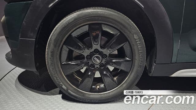 Mini Cooper D Countryman 2세대, 2018 все фото