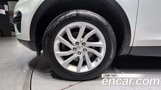 Land Rover Discovery Sport 2.0 TD4 SE (150 hp), 2017 все фото