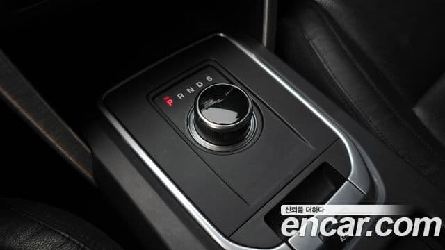 Land Rover Discovery Sport 2.0 TD4 SE (150 hp), 2017 9