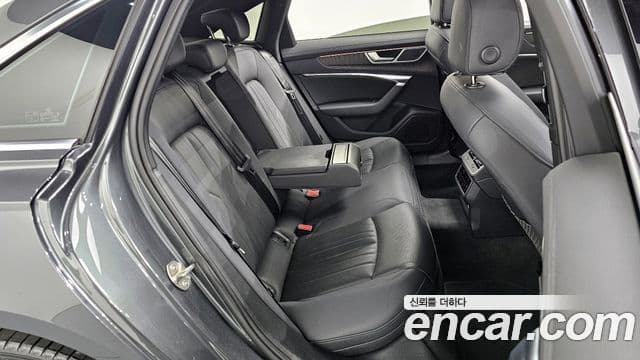 Audi A6 (C8) Premium, 2023 12