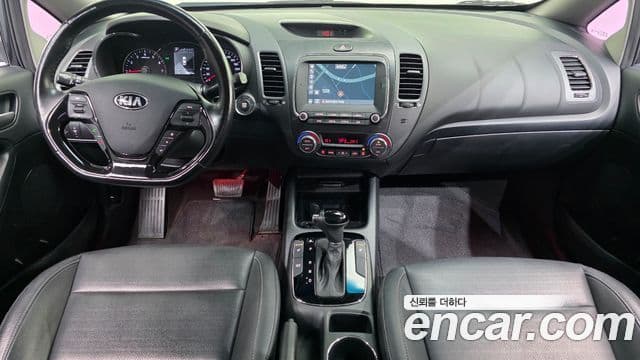 Kia The / новый New K3 Style, 2017 7