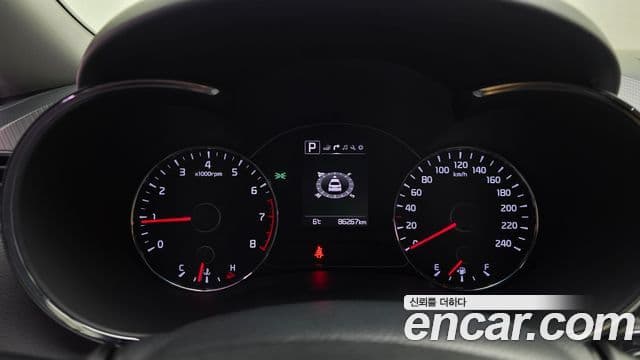 Kia The / новый New K3 Style, 2017 8